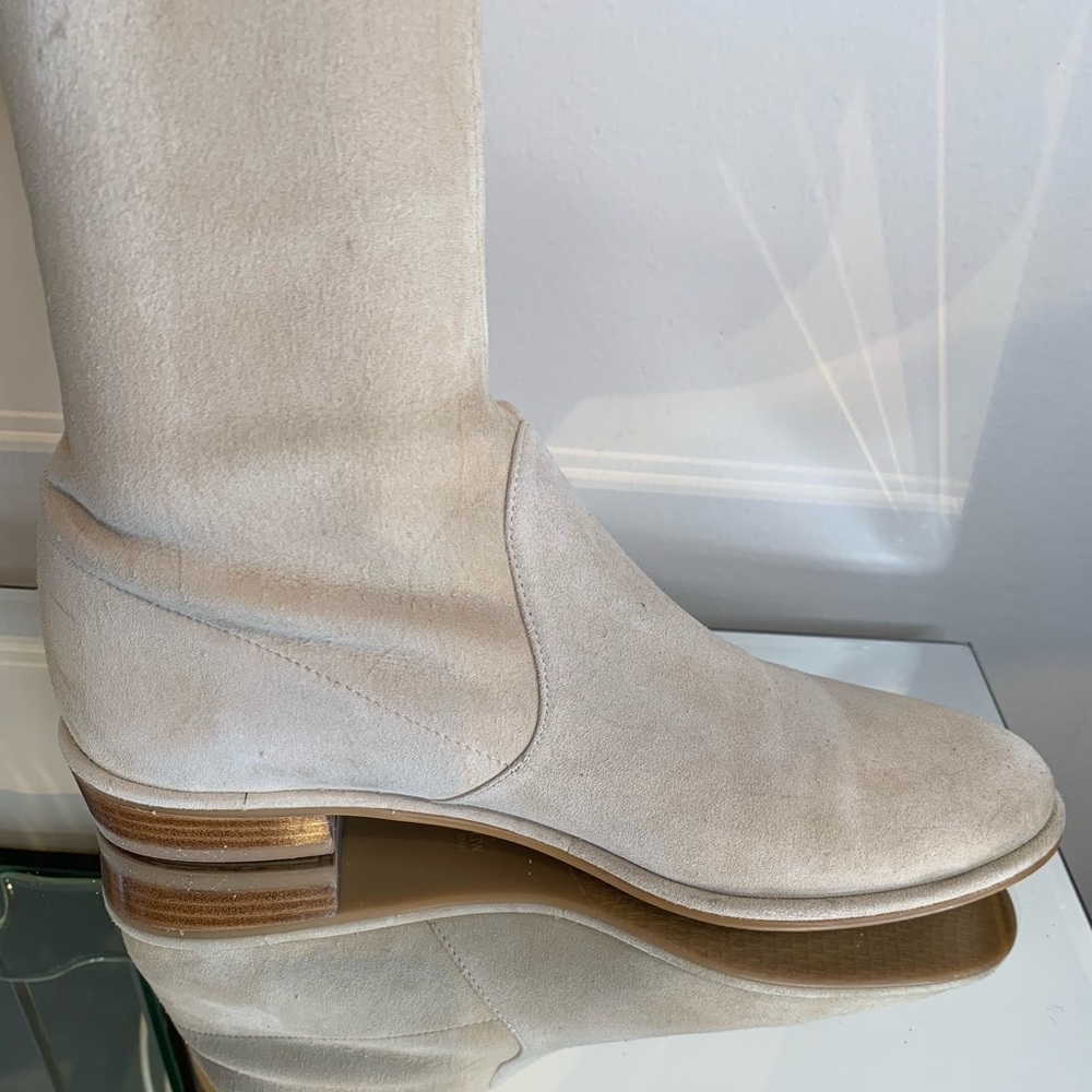Stuart Weitzman Lowland In Buff - Picture 6 of 13